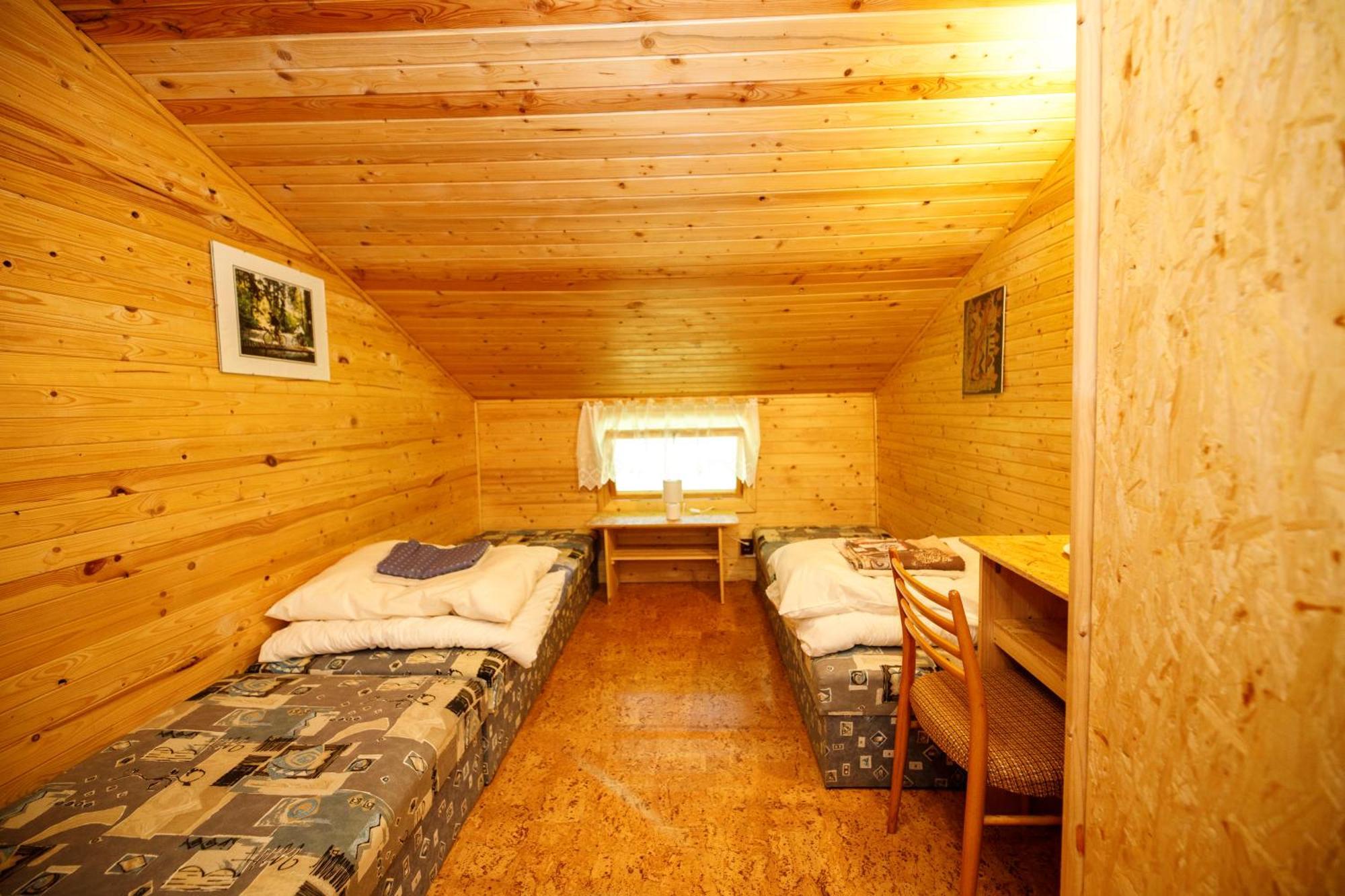 Komari Louka Nova Olesna Extérieur photo